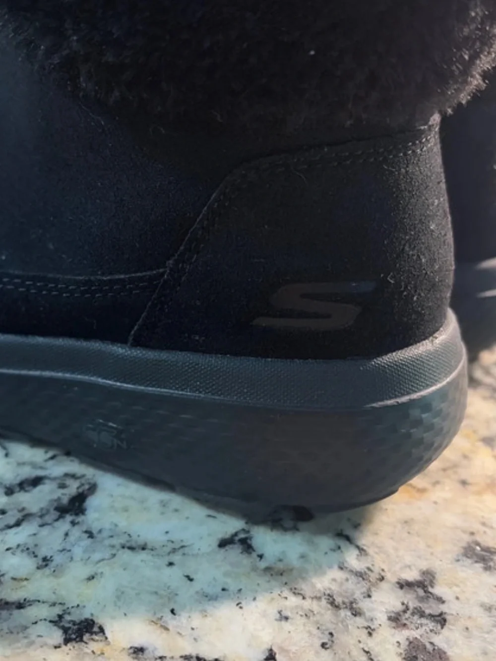 SKECHERS♦️ON THE GO JOY BOOT